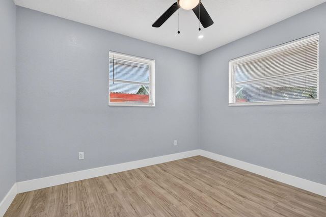 3830 SW 30th Street, Hollywood, FL 33023