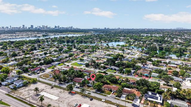 3830 SW 30th Street, Hollywood, FL 33023