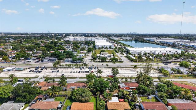3830 SW 30th Street, Hollywood, FL 33023