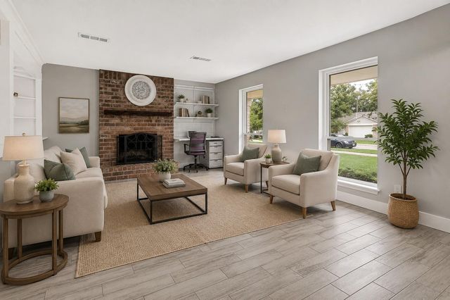 2031 Aspen Glade Drive, Houston, TX 77339