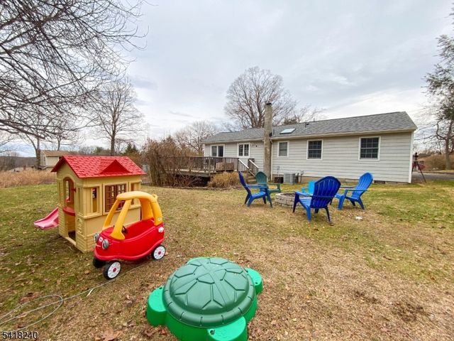 28 Woodside Dr, West Milford Twp., NJ 07480