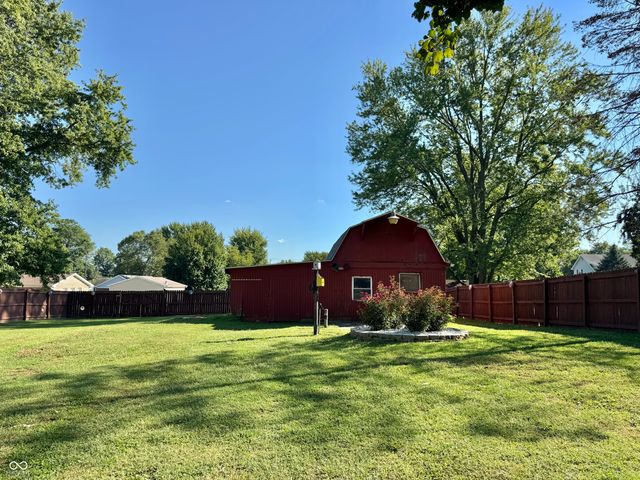 179 Cross, Clayton, IN 46118