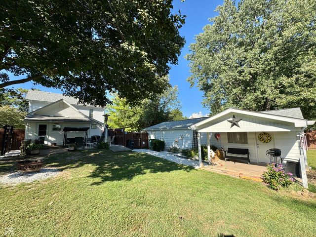 179 Cross, Clayton, IN 46118