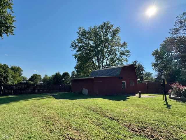 179 Cross, Clayton, IN 46118