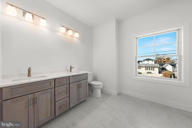 61 BUDD DRIVE, Manahawkin, NJ 08050