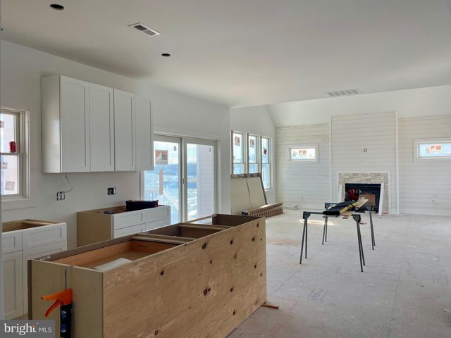 61 BUDD DRIVE, Manahawkin, NJ 08050