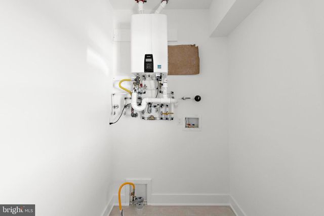 61 BUDD DRIVE, Manahawkin, NJ 08050