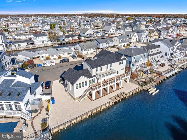 61 BUDD DRIVE, Manahawkin, NJ 08050