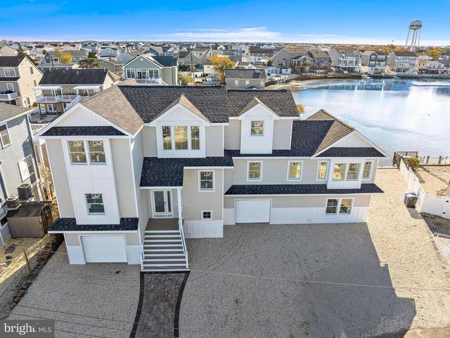 61 BUDD DRIVE, Manahawkin, NJ 08050