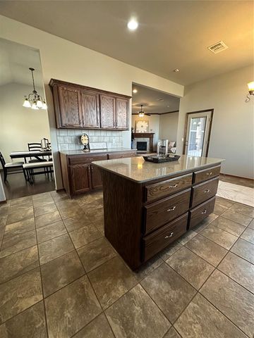 605 Carolyn Ridge Road, Norman, OK 73071