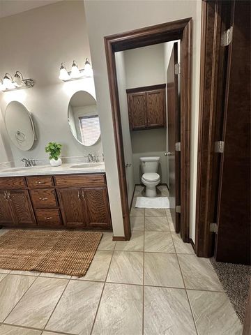 605 Carolyn Ridge Road, Norman, OK 73071