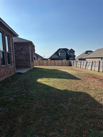 605 Carolyn Ridge Road, Norman, OK 73071