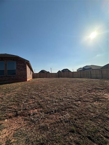 605 Carolyn Ridge Road, Norman, OK 73071