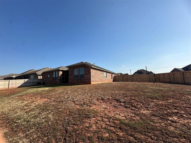 605 Carolyn Ridge Road, Norman, OK 73071