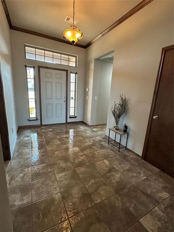 605 Carolyn Ridge Road, Norman, OK 73071