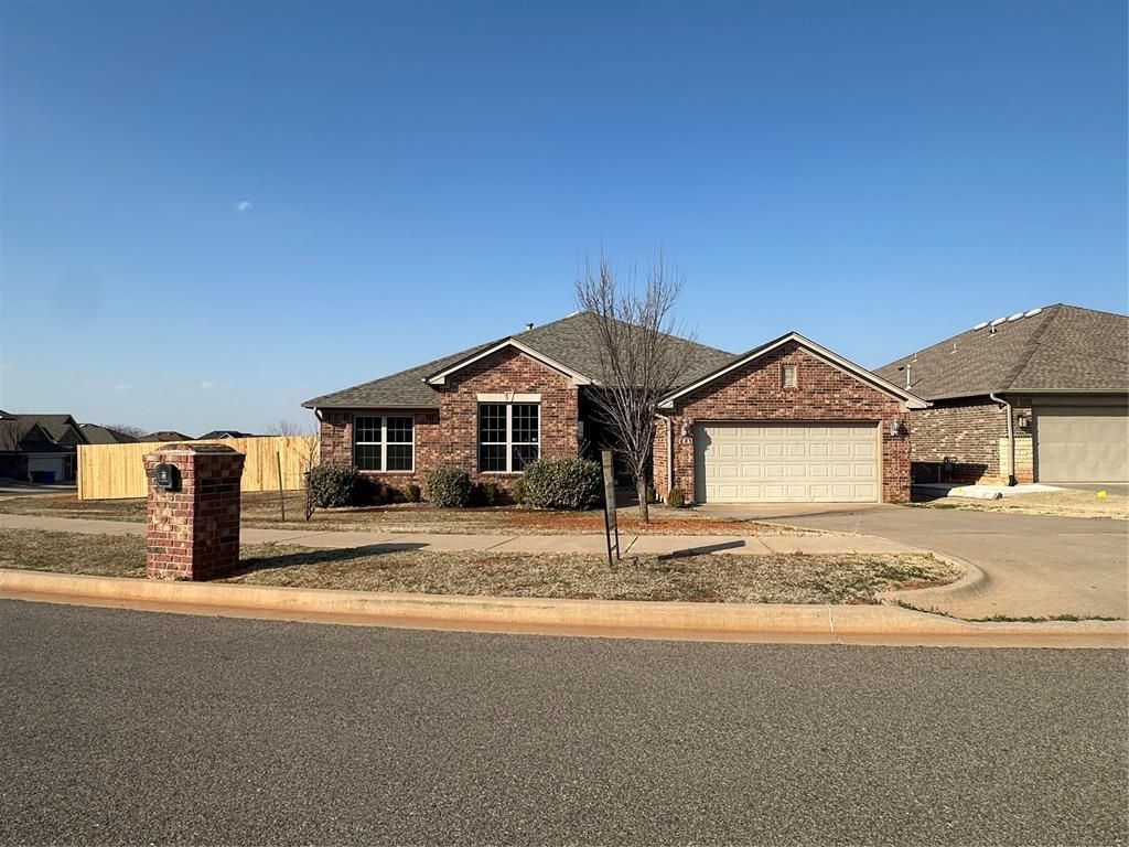 605 Carolyn Ridge Road, Norman, OK 73071