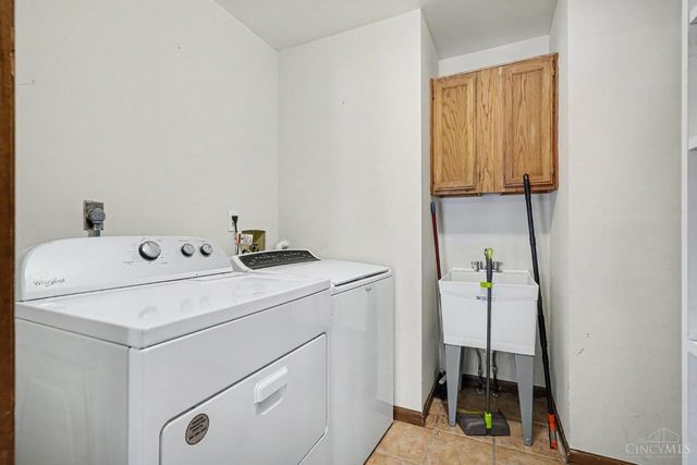 3648 Saratoga Drive, Fairfield Twp, OH 45011