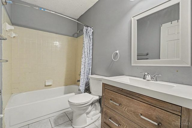 3648 Saratoga Drive, Fairfield Twp, OH 45011