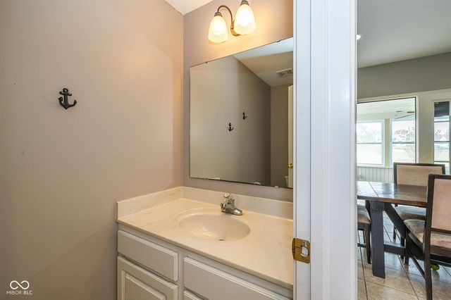 17031 Flinchum Way E, Noblesville, IN 46062