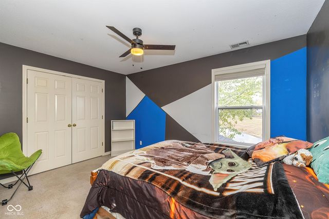 17031 Flinchum Way E, Noblesville, IN 46062