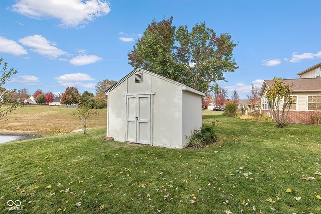 17031 Flinchum Way E, Noblesville, IN 46062