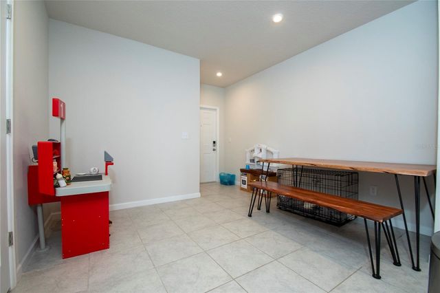 4660 OLD BLUSH STREET, Bradenton, FL 34211