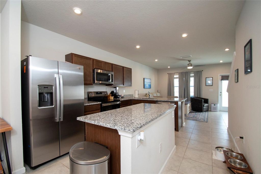 Image 2 of property listing at 4660 OLD BLUSH STREET, Bradenton, FL 34211