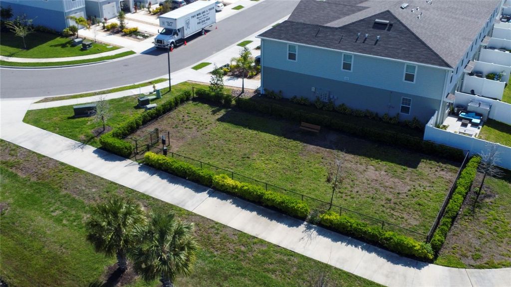 Image 26 of property listing at 4660 OLD BLUSH STREET, Bradenton, FL 34211