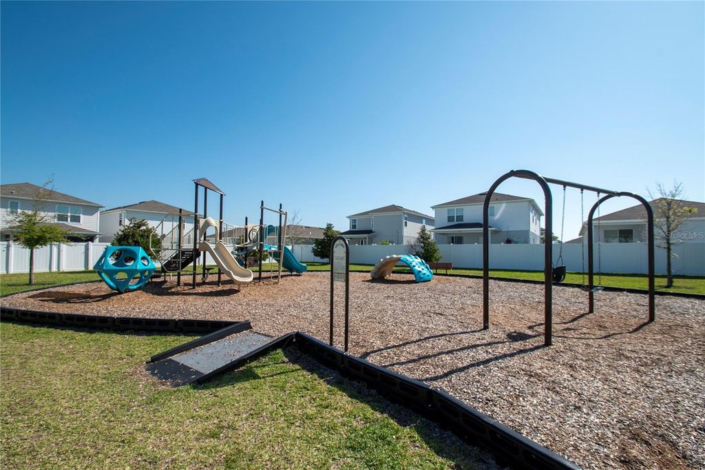 Image 29 of property listing at 4660 OLD BLUSH STREET, Bradenton, FL 34211