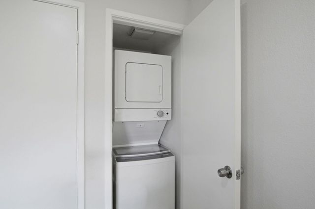 5382 Makati Cir, San Jose, CA 95123