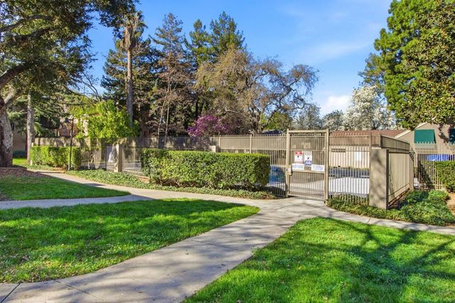 5382 Makati Cir, San Jose, CA 95123