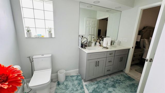18798 Caspian Circle, Boca Raton, FL 33496