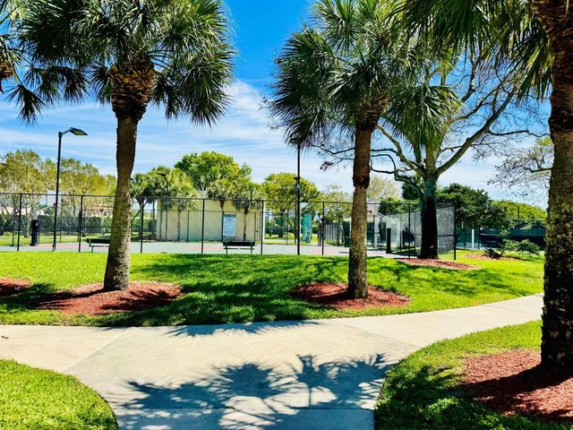 18798 Caspian Circle, Boca Raton, FL 33496
