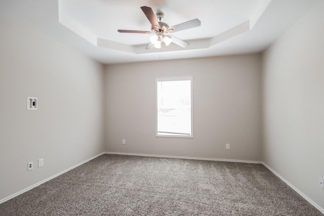 511 Topsail Way, Crosby, TX 77532