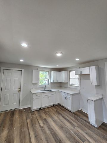 8900 S Normal Avenue, Chicago, IL 60620