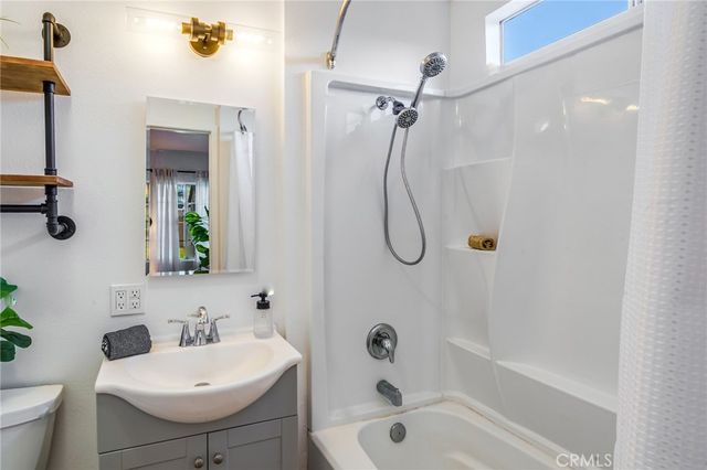 5602 Placer Avenue, Westminster, CA 92683