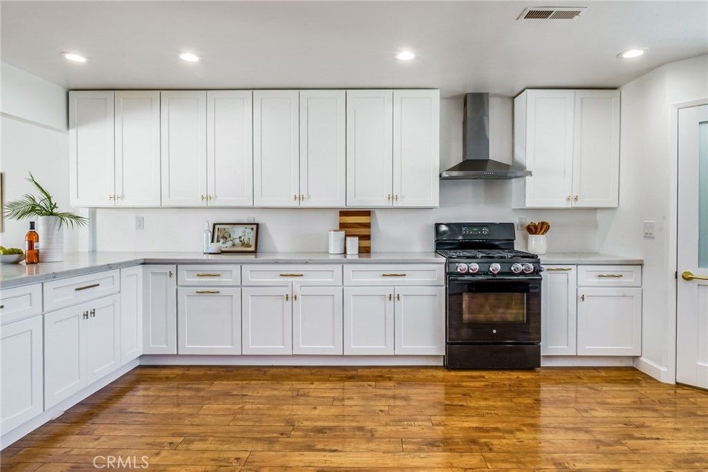 Image 6 of property listing at 5602 Placer Avenue, Westminster, CA 92683