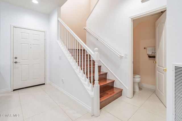 5053 Flagstone Lane, Simi Valley, CA 93063