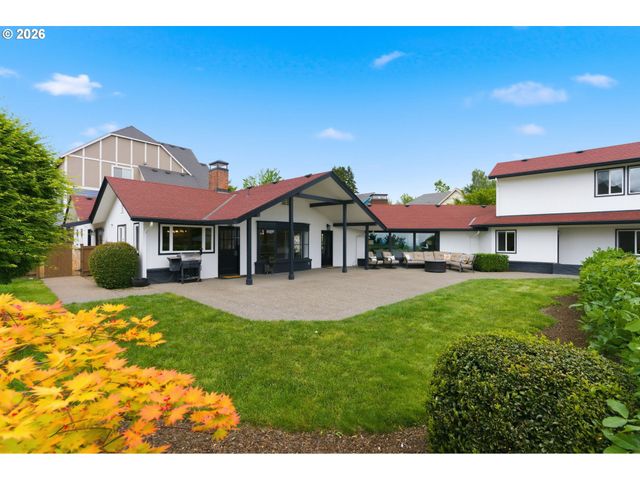 12048 Sw CAFFALL Ln, Tigard, OR 97224