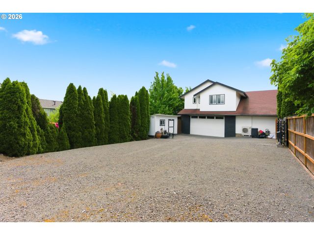 12048 Sw CAFFALL Ln, Tigard, OR 97224