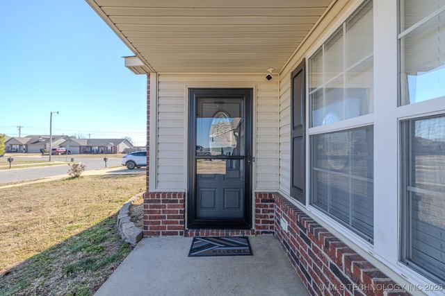 618 S Seminole Street, Skiatook, OK 74070
