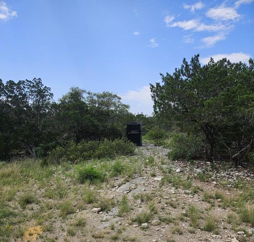 2190 CR 650, Carta Valley, TX 78880