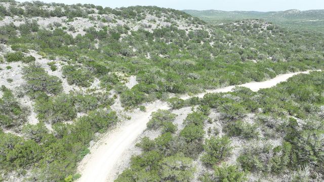 2190 CR 650, Carta Valley, TX 78880