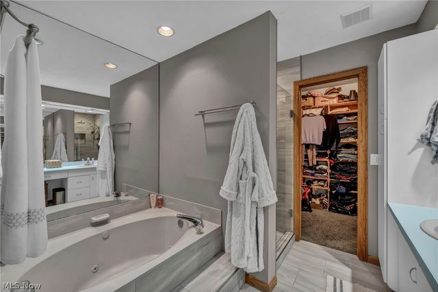 3069 Snowshoe Circle, Stow, OH 44224