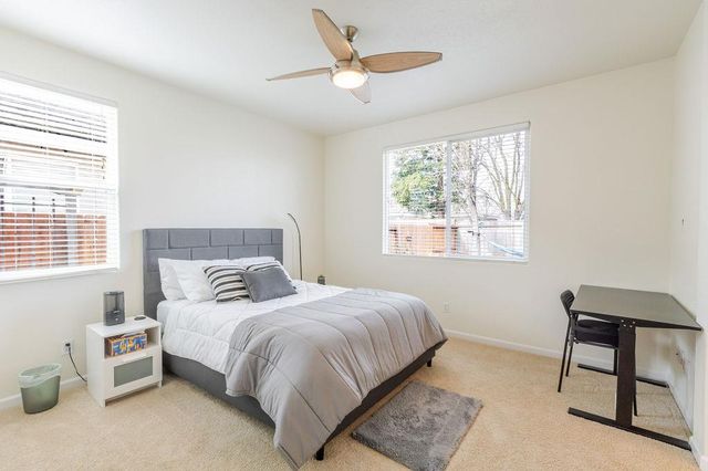 1849 Dawnelle Way, Sacramento, CA 95835