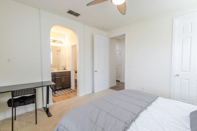 1849 Dawnelle Way, Sacramento, CA 95835