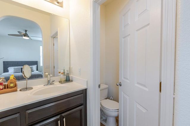 1849 Dawnelle Way, Sacramento, CA 95835