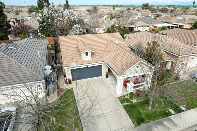 1849 Dawnelle Way, Sacramento, CA 95835