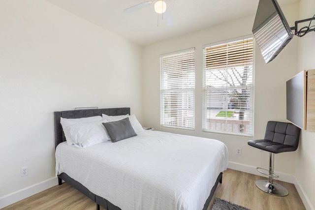 1849 Dawnelle Way, Sacramento, CA 95835