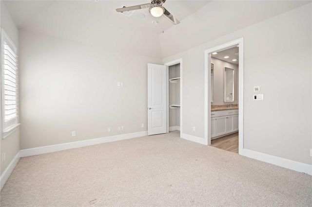 9658 Knight Road, Houston, TX 77045